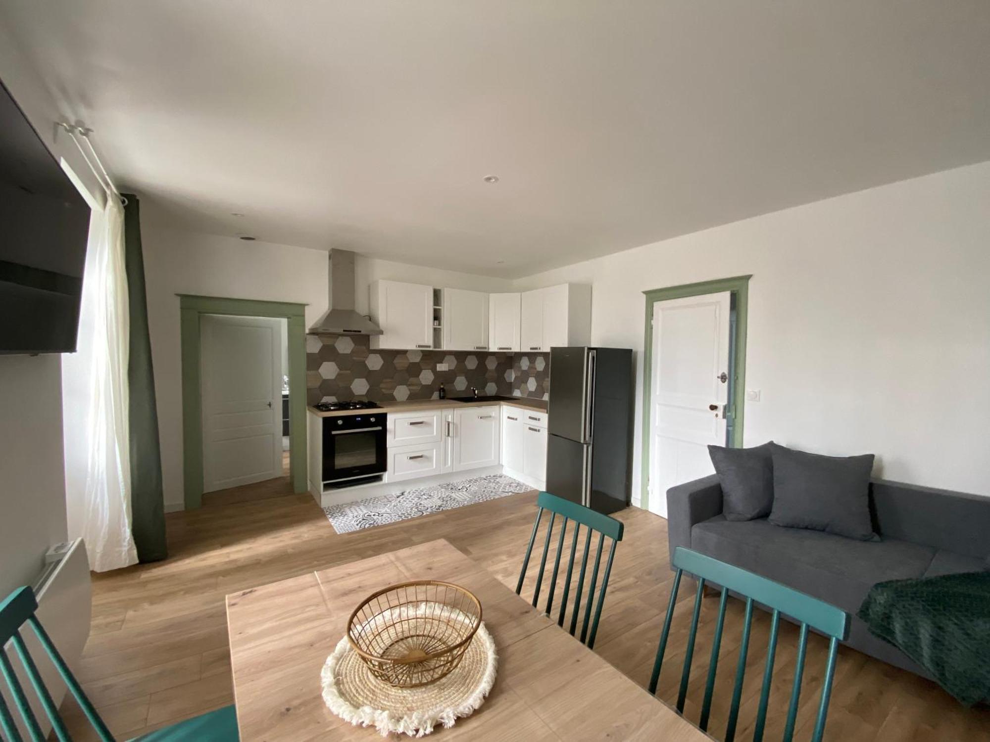Appartement Chaleureux 6 Pers Beychac-et-Caillau Zewnętrze zdjęcie