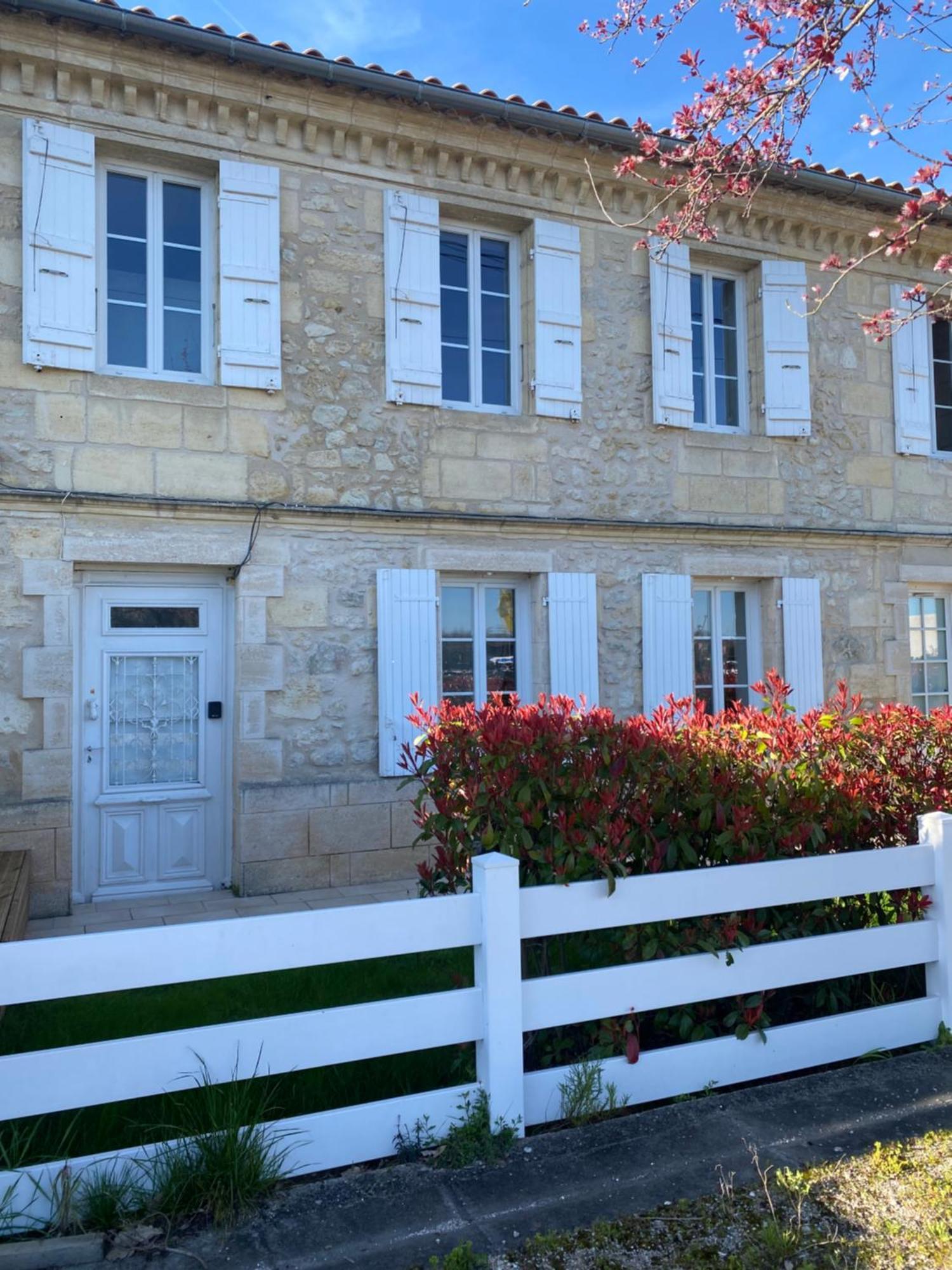 Appartement Chaleureux 6 Pers Beychac-et-Caillau Zewnętrze zdjęcie
